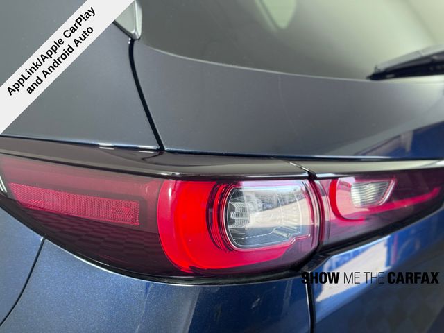 Vehicle image 25 of 40