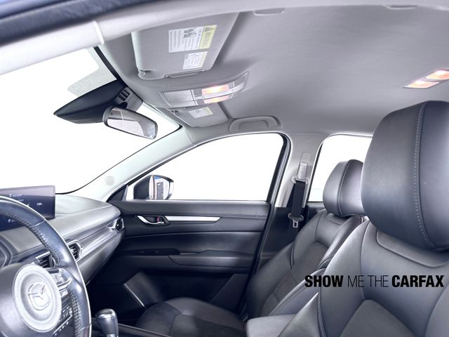 Vehicle image 37 of 40