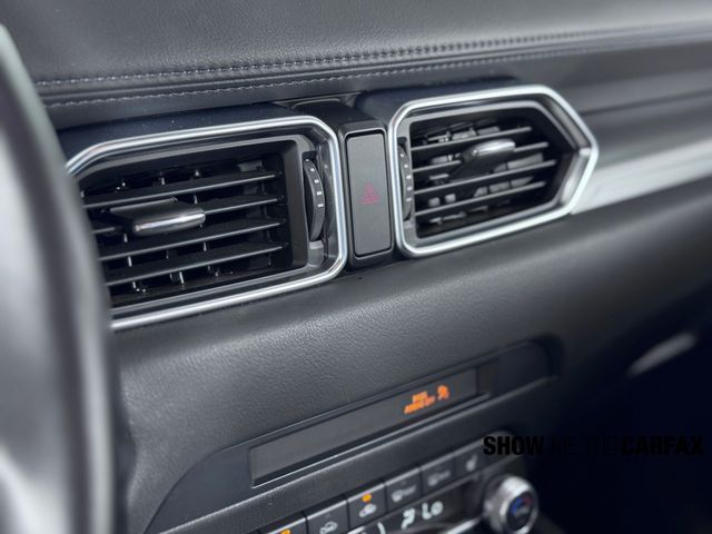Vehicle image 20 of 40