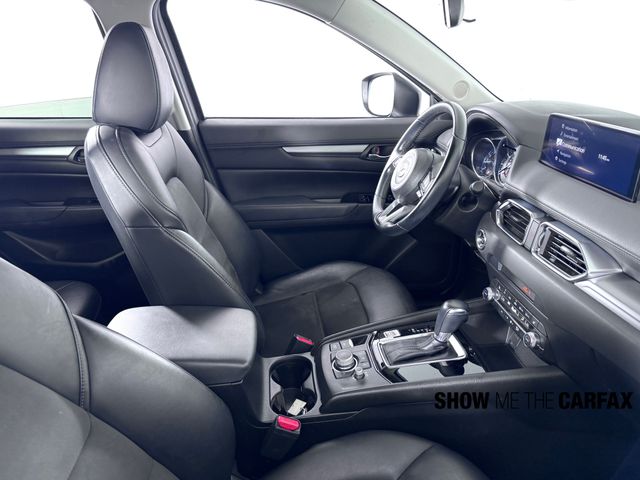 Vehicle image 33 of 40