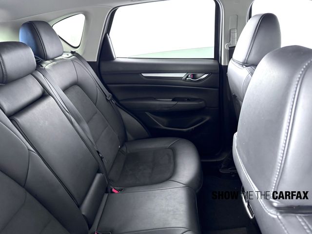 Vehicle image 11 of 40