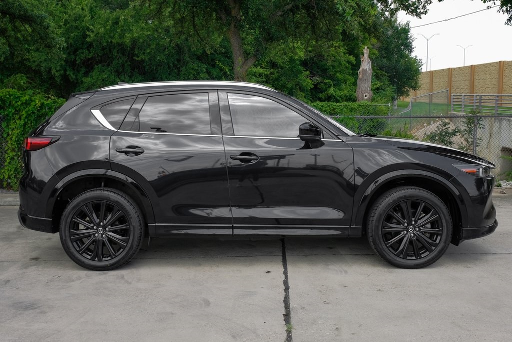 Vehicle image 7 of 71