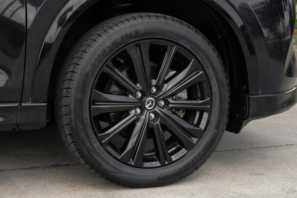 Vehicle image 22 of 71