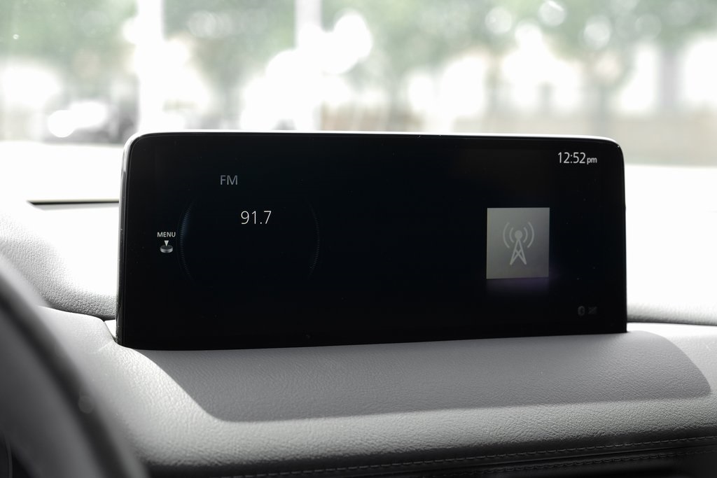 Vehicle image 69 of 71