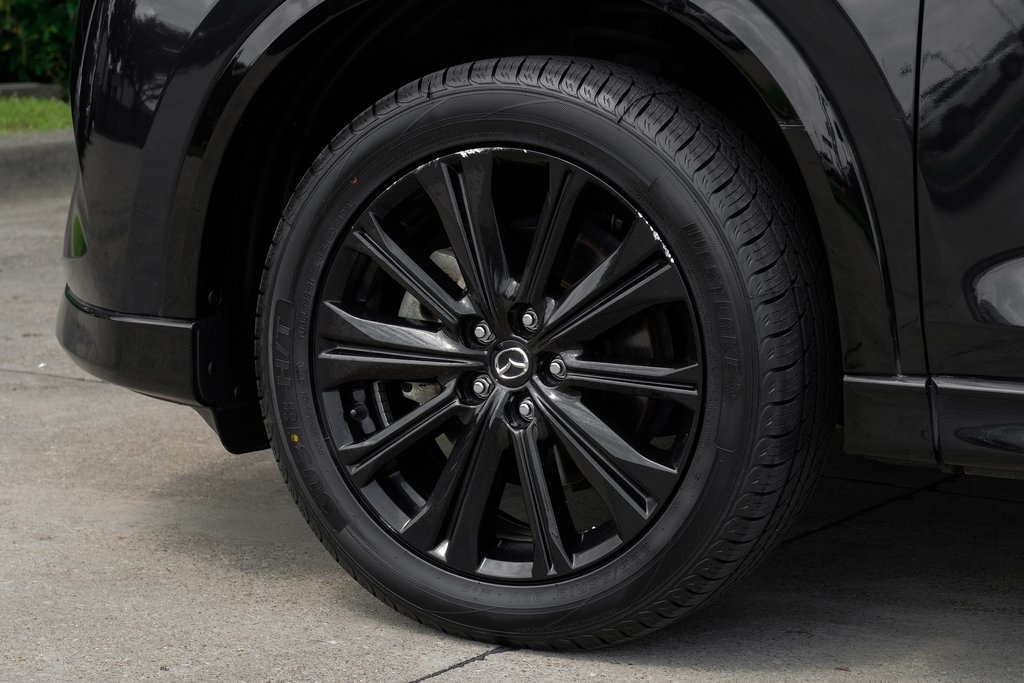 Vehicle image 21 of 71