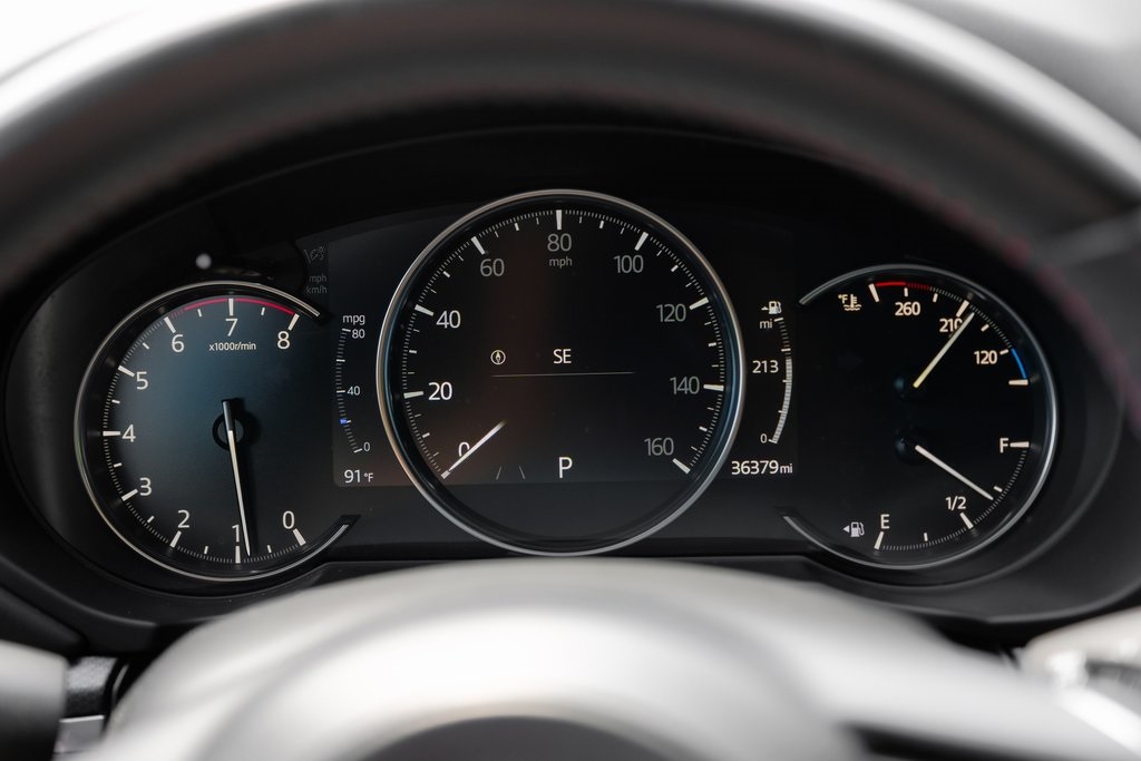 Vehicle image 40 of 71