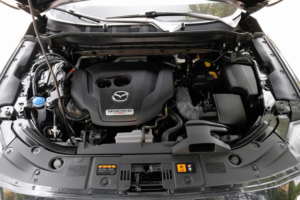 Vehicle image 16 of 71