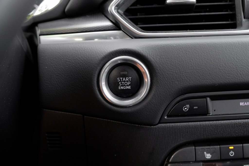 Vehicle image 54 of 71