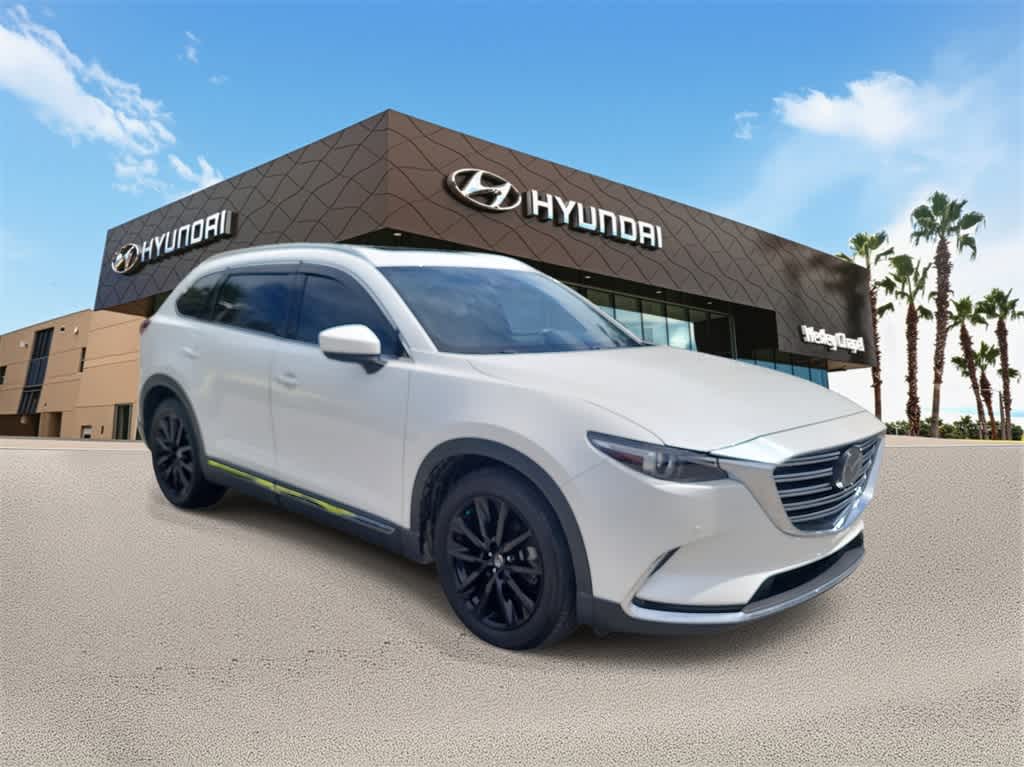 2022 Mazda CX-9 Grand Touring Image 3 of 32
