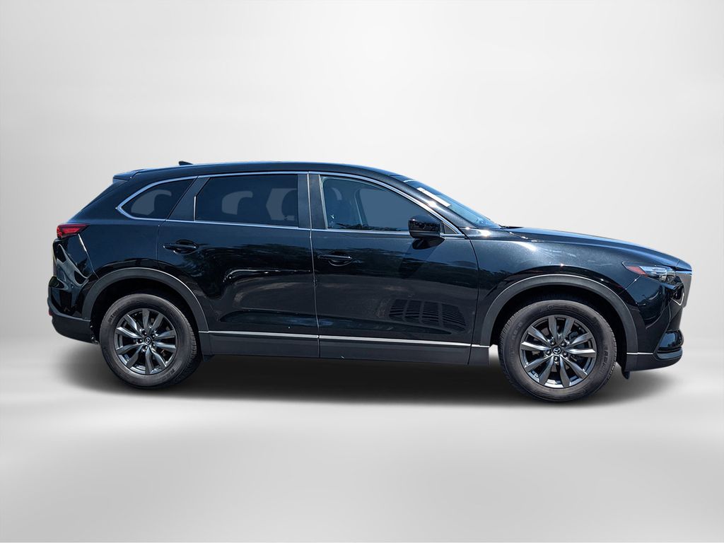 Vehicle image 4 of 30
