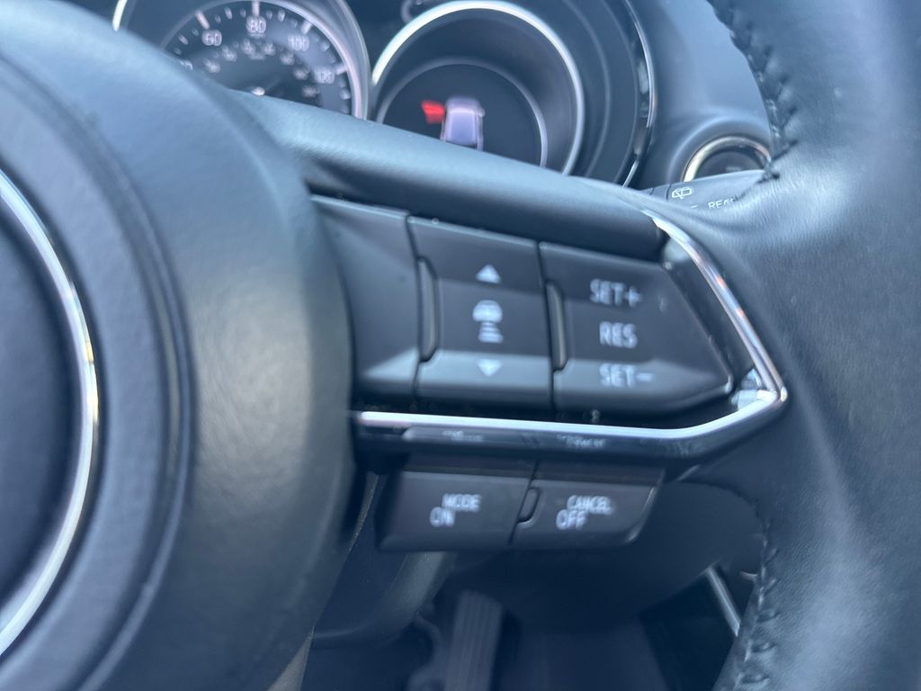 Vehicle image 26 of 34
