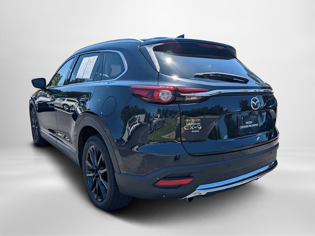 Vehicle image 7 of 34