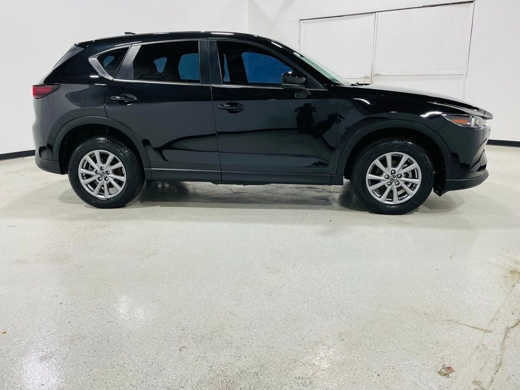 2022 Mazda CX-5 2.5 S Image 12 of 46