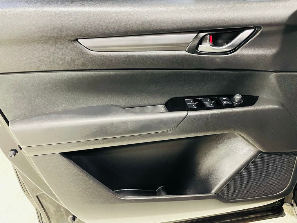 2022 Mazda CX-5 2.5 S Image 39 of 46