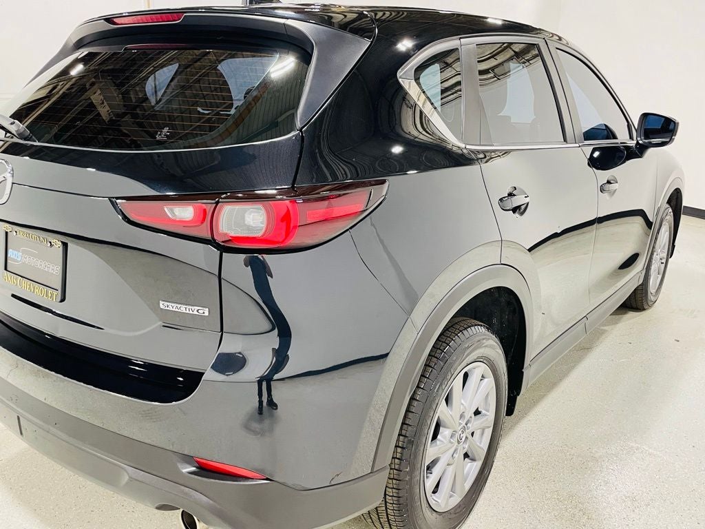 2022 Mazda CX-5 2.5 S Image 14 of 46