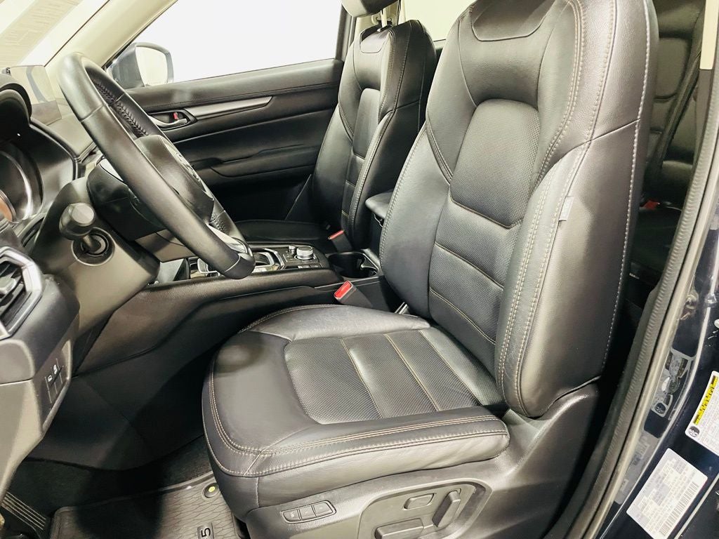 2022 Mazda CX-5 2.5 S Preferred Package Image 28 of 47