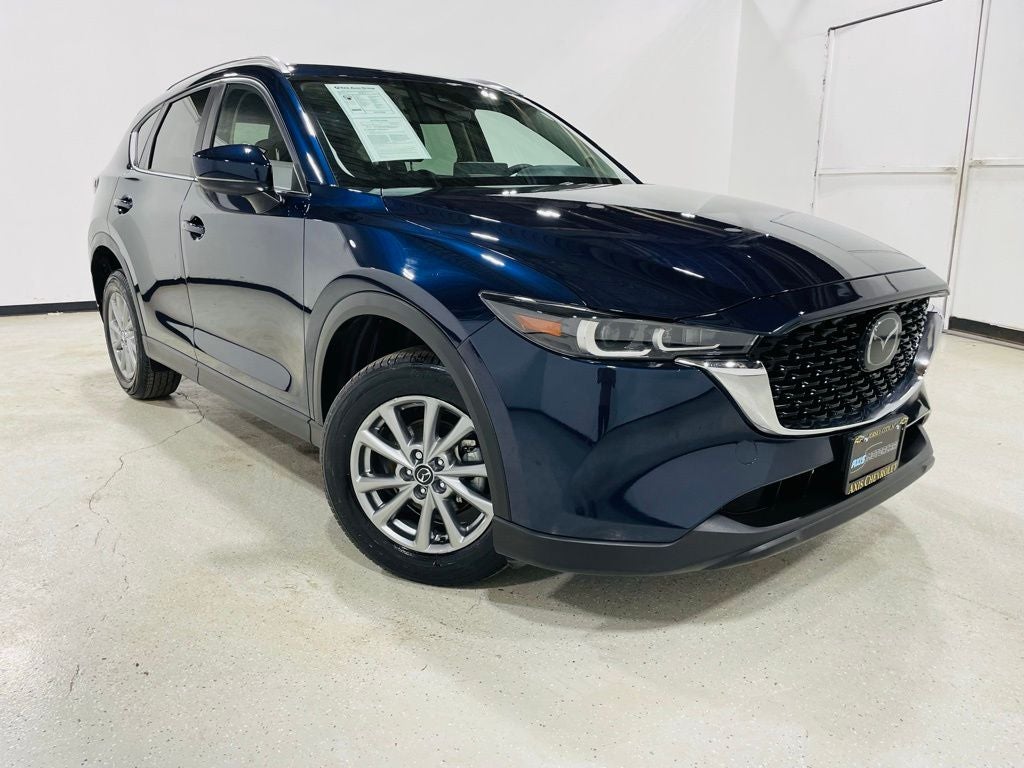 2022 Mazda CX-5 2.5 S Preferred Package Image 8 of 47