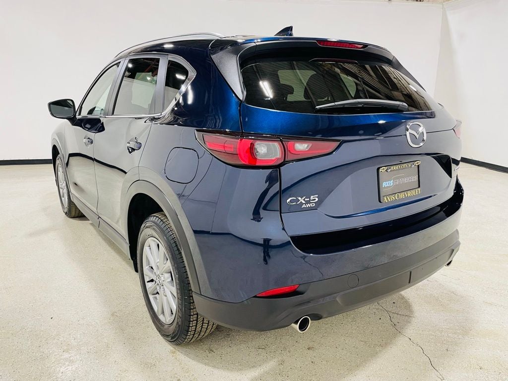 2022 Mazda CX-5 2.5 S Preferred Package Image 15 of 47