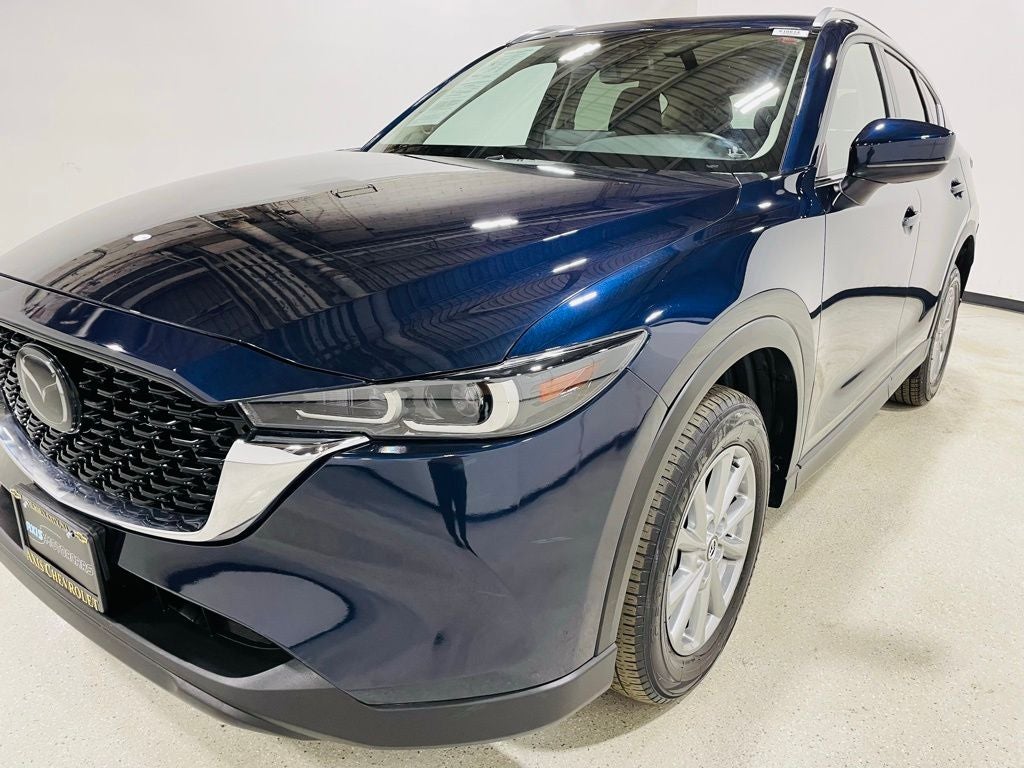 2022 Mazda CX-5 2.5 S Preferred Package Image 4 of 47