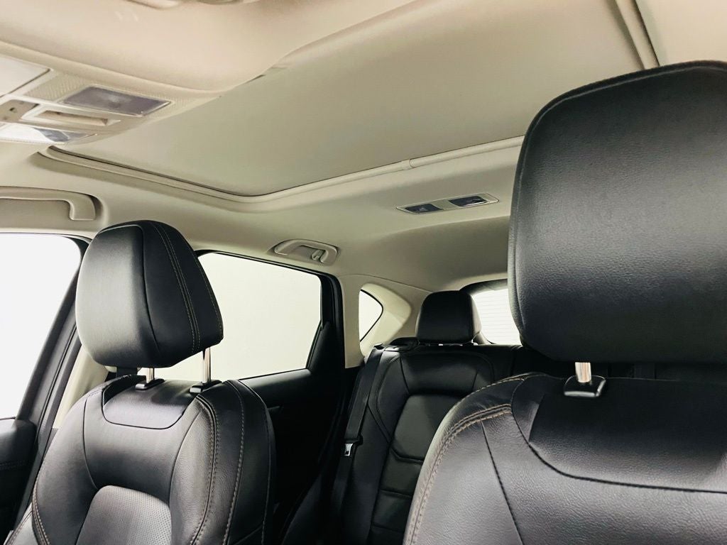 2022 Mazda CX-5 2.5 S Preferred Package Image 30 of 47
