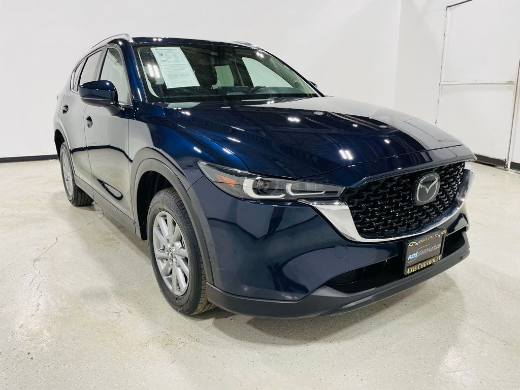 2022 Mazda CX-5 2.5 S Preferred Package Image 9 of 47