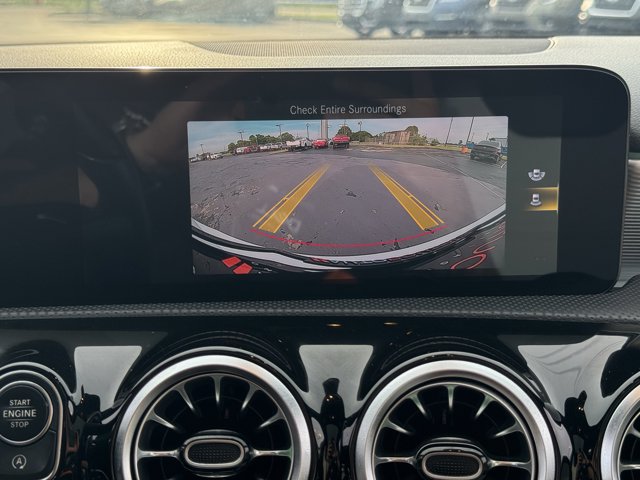 Vehicle image 19 of 27