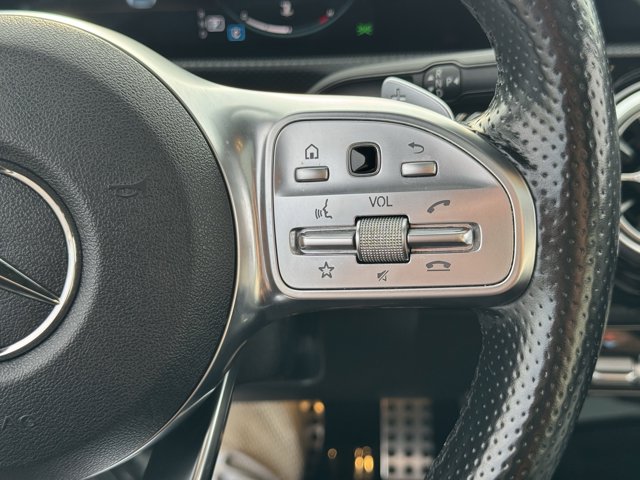 Vehicle image 16 of 27