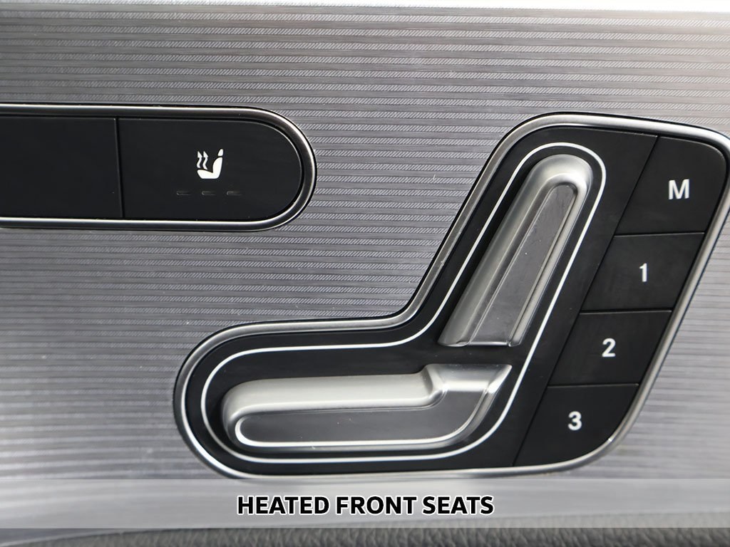 Vehicle image 35 of 53