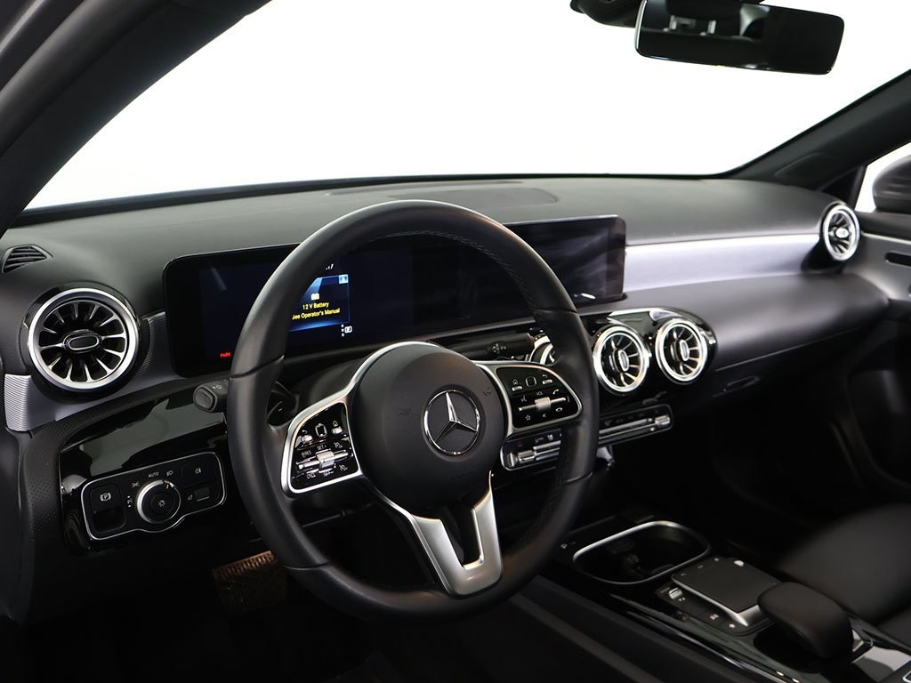 Vehicle image 20 of 53