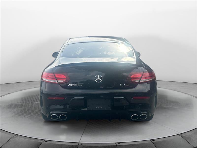 Vehicle image 6 of 15