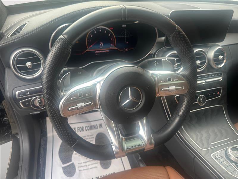 Vehicle image 12 of 15