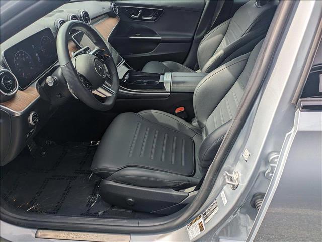 Vehicle image 22 of 23