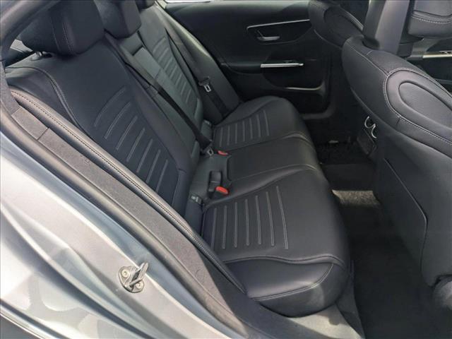 Vehicle image 12 of 23