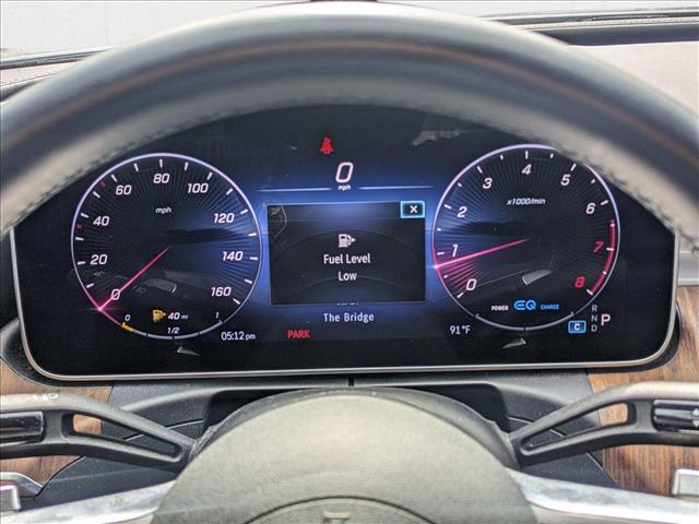 Vehicle image 15 of 23