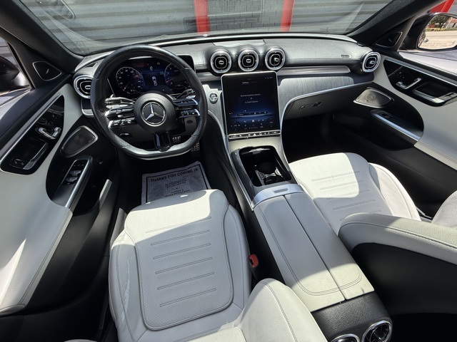 Vehicle image 17 of 30