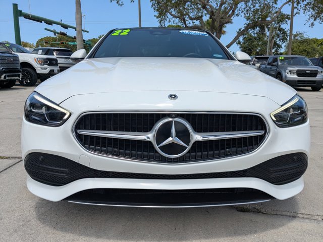 Vehicle image 2 of 32
