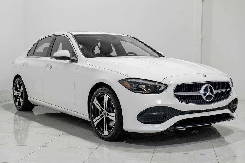 Vehicle image 3 of 49