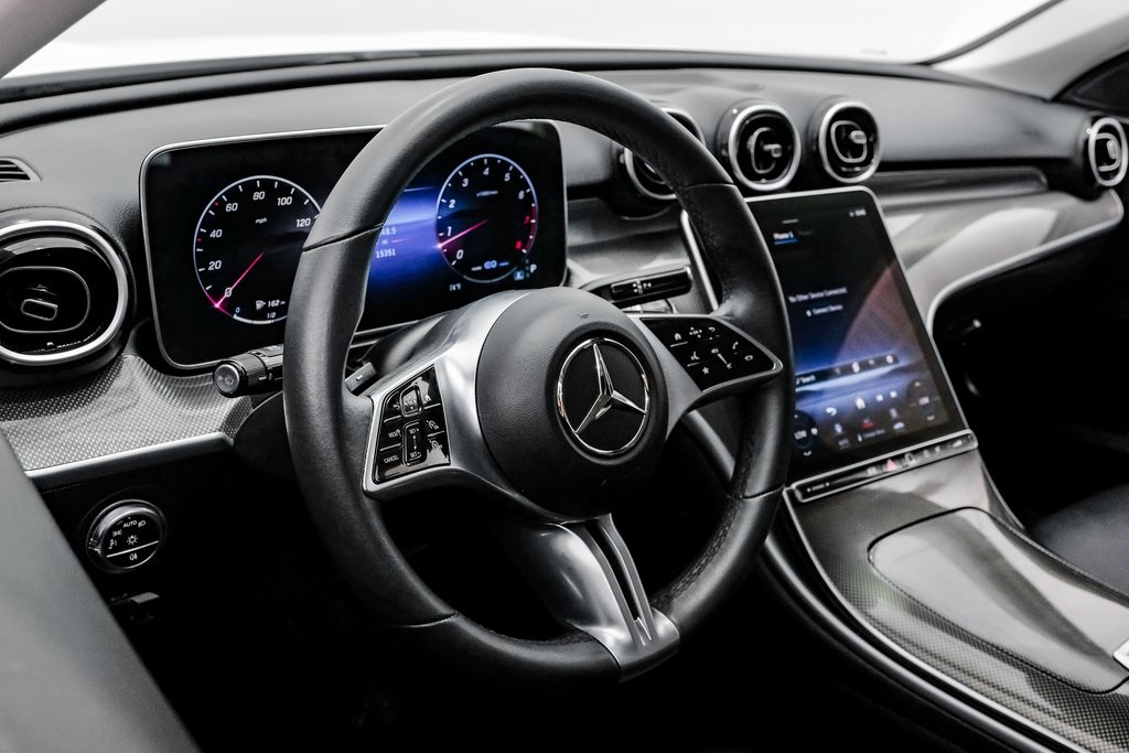 Vehicle image 13 of 49
