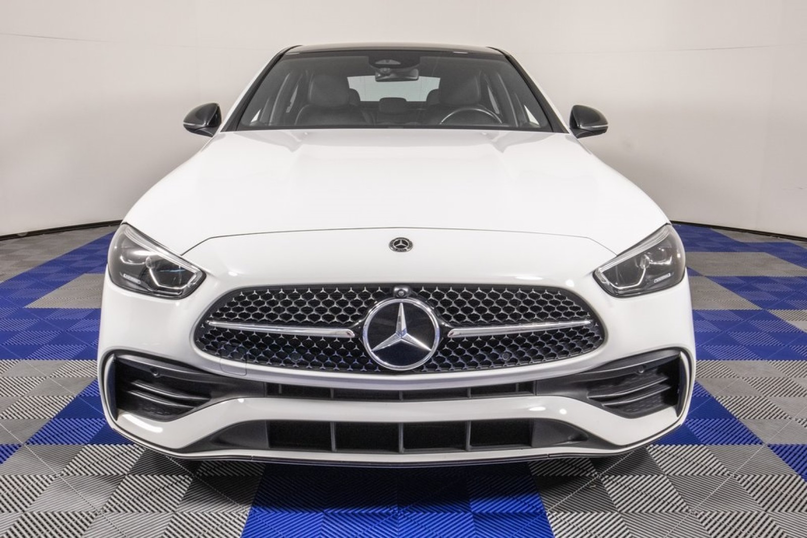 Vehicle image 2 of 26