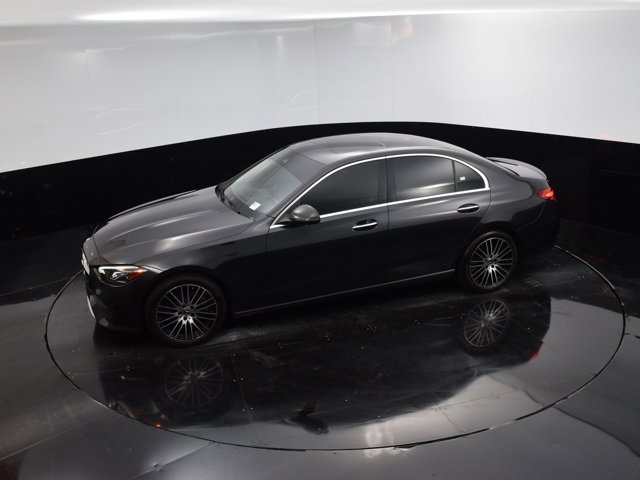 Vehicle image 2 of 40