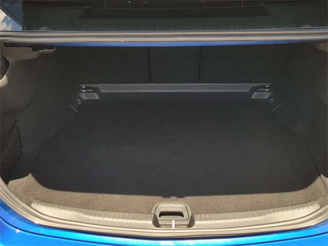 Vehicle image 8 of 35