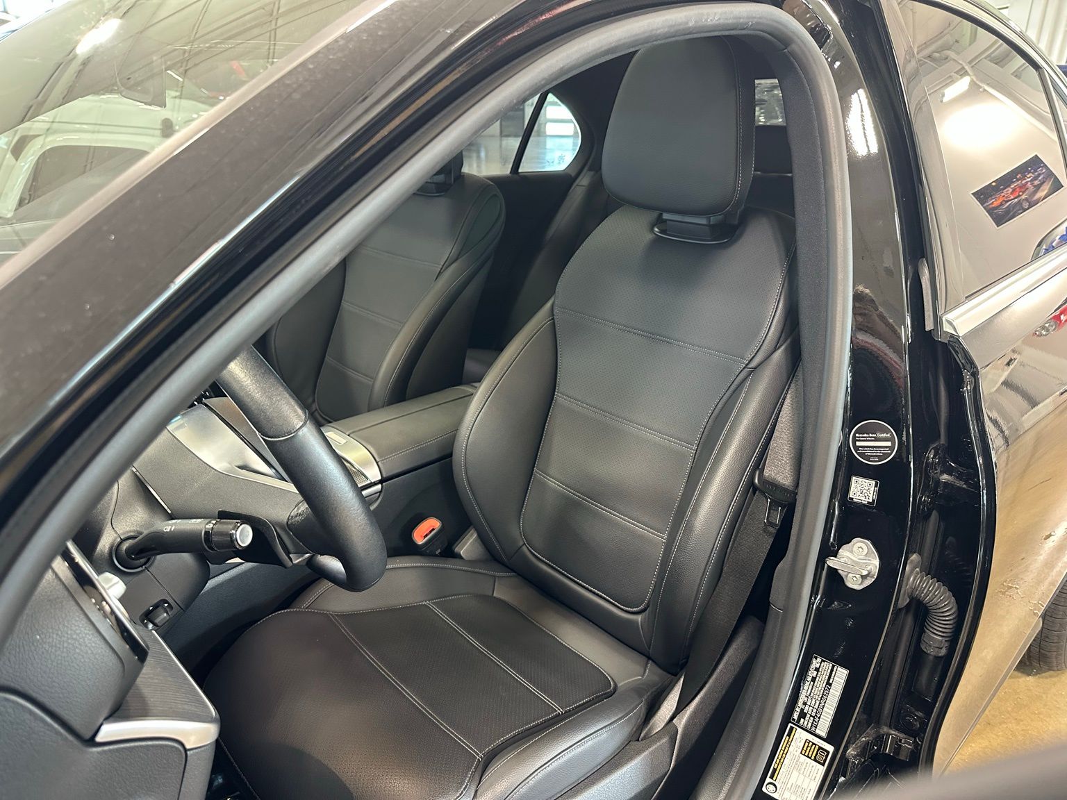 Vehicle image 10 of 25