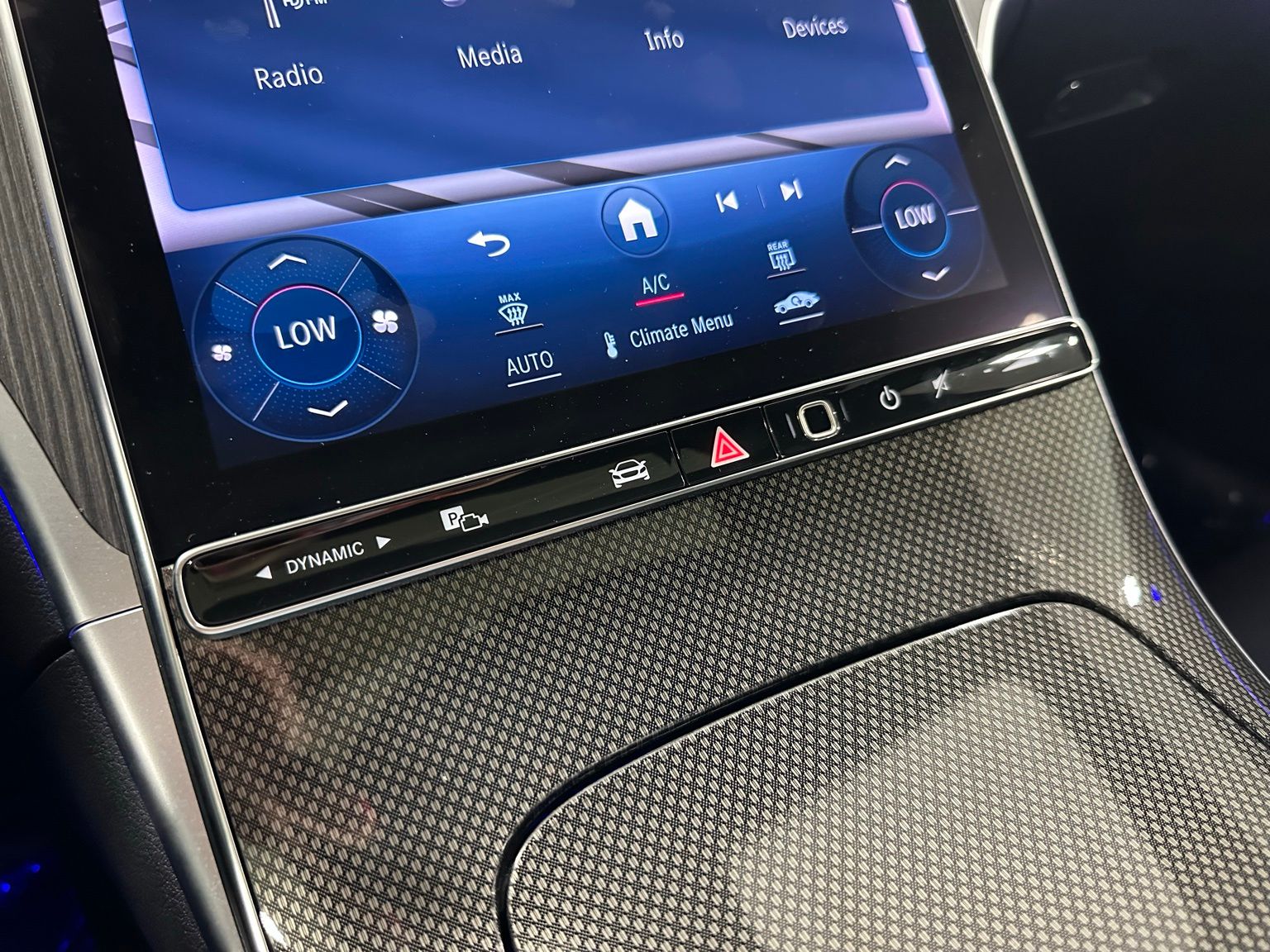 Vehicle image 20 of 25