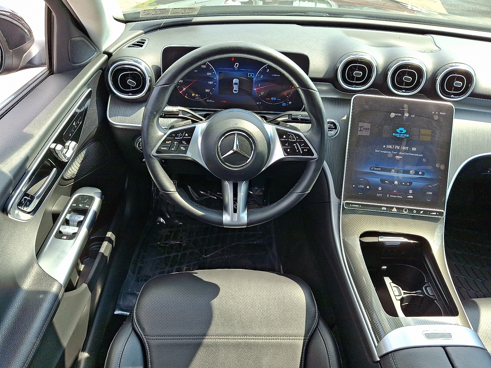 Vehicle image 12 of 31