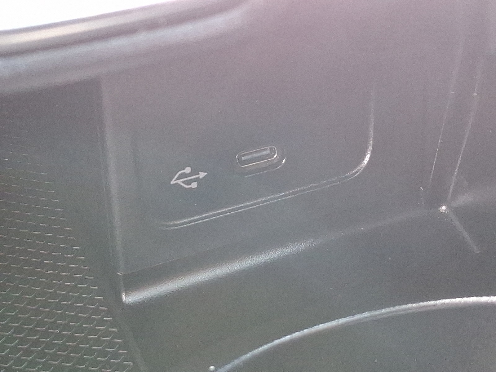 Vehicle image 15 of 31