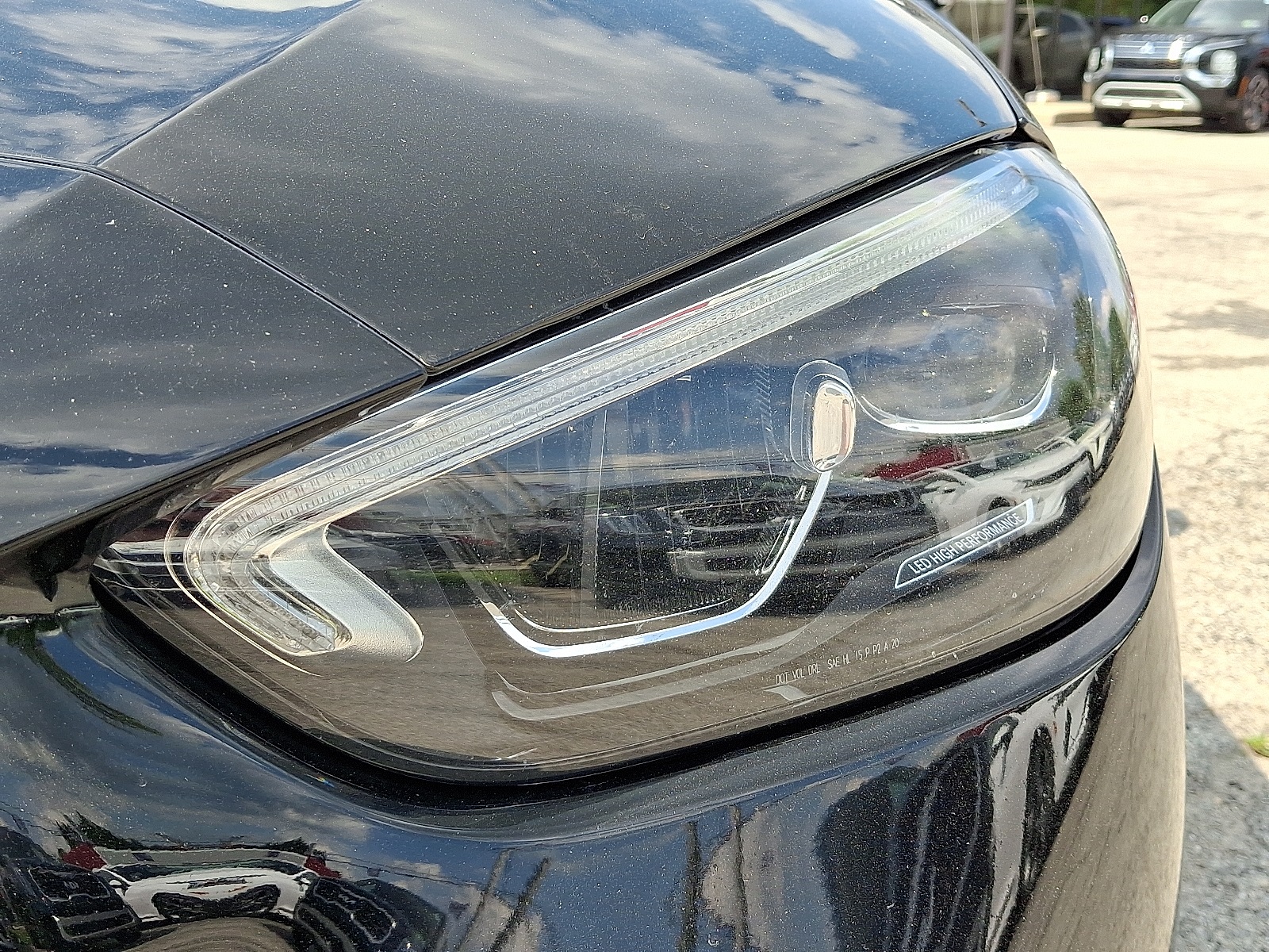 Vehicle image 28 of 31