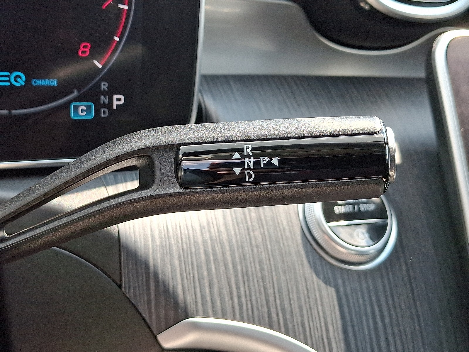Vehicle image 29 of 31