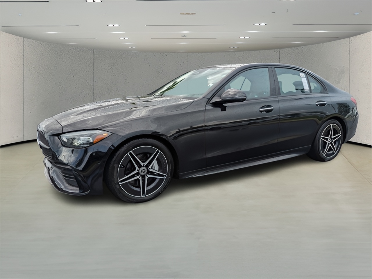 Vehicle image 31 of 38