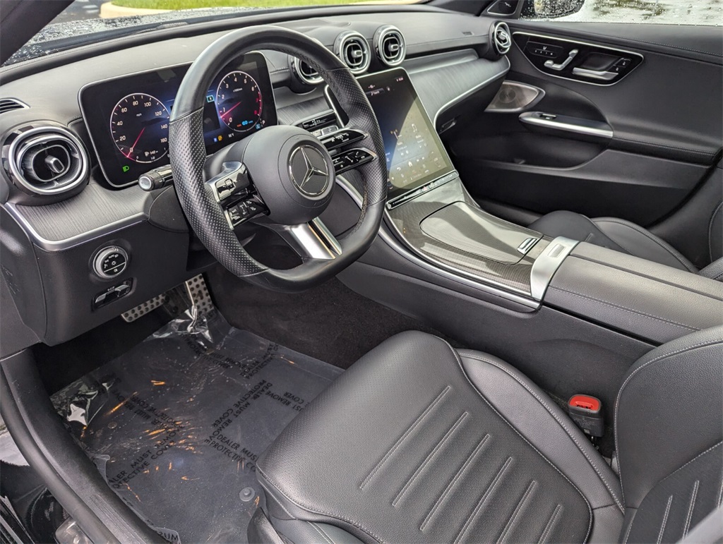 Vehicle image 23 of 38