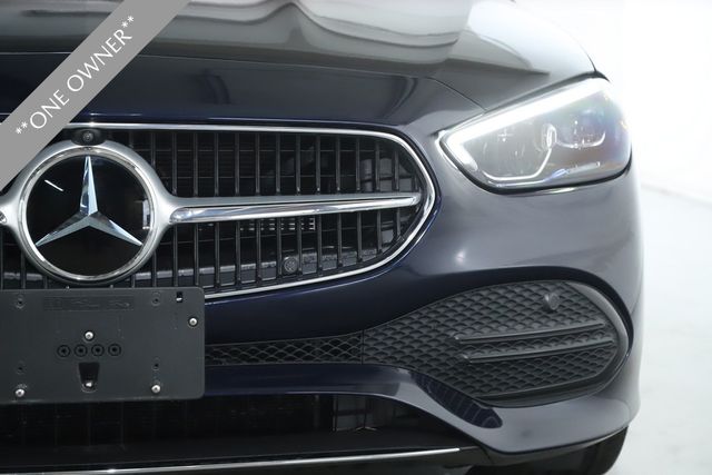 Vehicle image 16 of 45